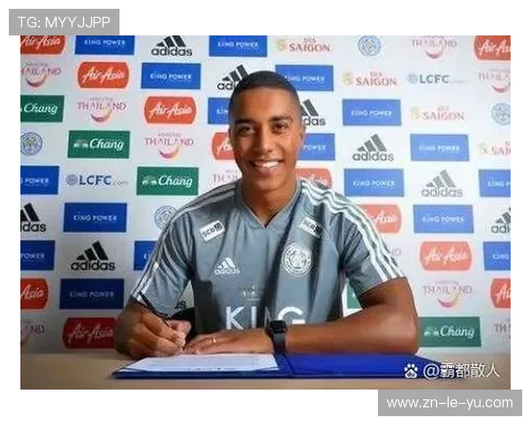 阿斯顿维拉寻求首胜，蒂莱曼斯长传调度关键